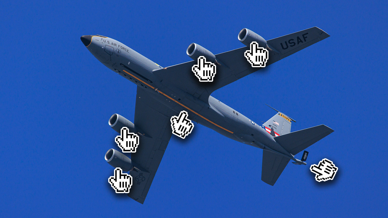 米空軍 空中給油機 KC-135 タグ キーホルダー 横田基地のヒコーキ機図鑑 KC-135ストラトタンカー