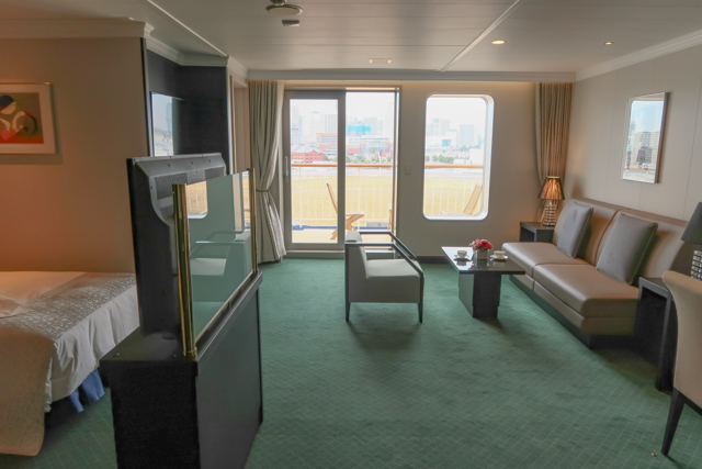 , quality ~50WebP lossy, quality ~50, https://wporep.com/wp-content/uploads/so-net/20170304-113259-90cfe.jpg